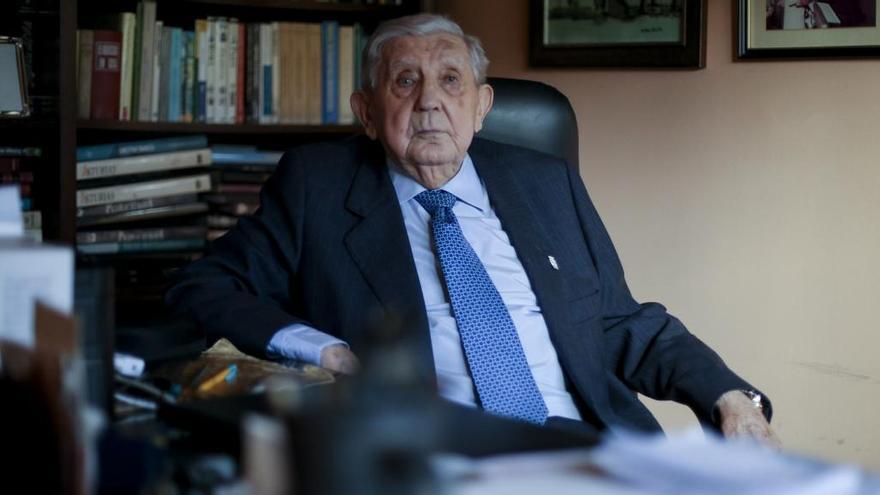 Fallece a los 92 años Ricardo Fernández, primer alcalde de Avilés del actual período democrático