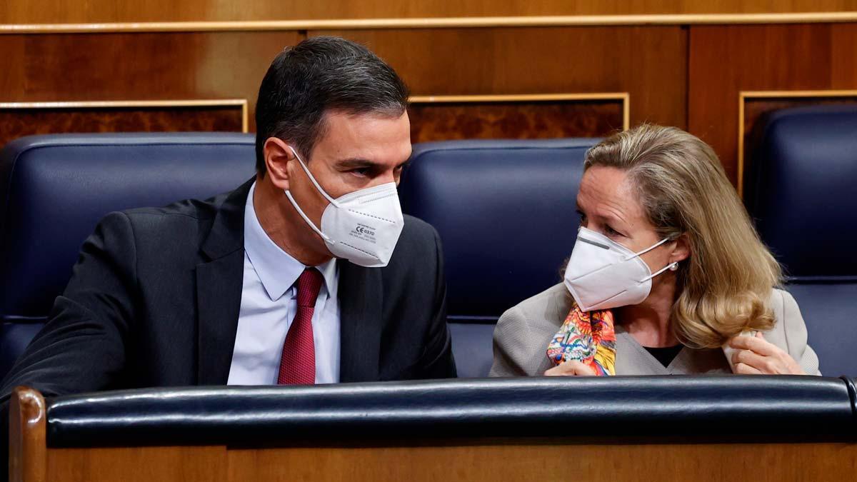 Pedro Sánchez y Nadia Calviño