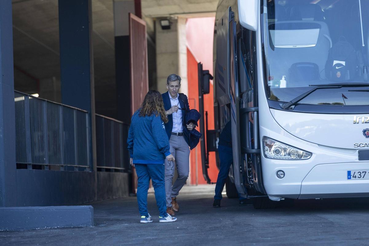 Euforia mallorquinista para despedir al equipo hacia Sevilla