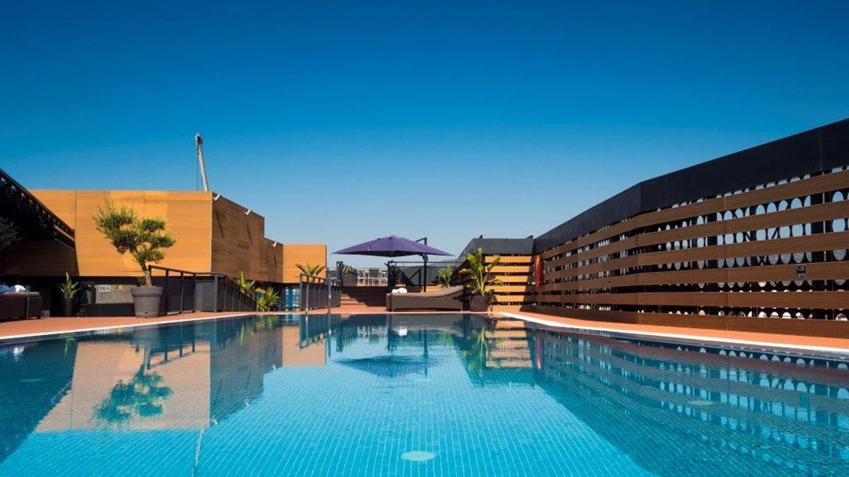 Con el servicio Terraza VIP, los usuarios pueden disfrutar de la piscina sin ser clientes del hotel.