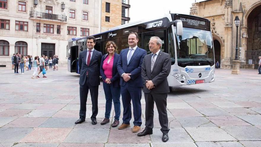 Oviedo estrena su primer autobús híbrido