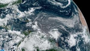 Vista desde el satélite de la tormenta Elsa.