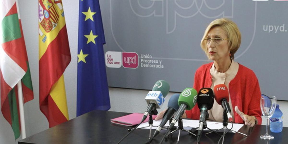 Rosa Díez, durant una roda de premsa, dissabte a Bilbao.