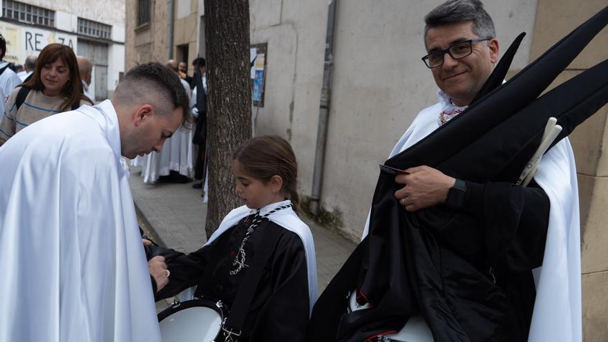 GALERÍA | Así ha sido la procesión de la Tercera Caída de Zamora