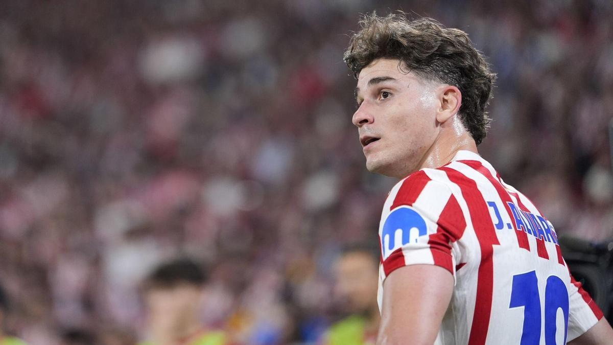 Julián Álvarez pasa a la acción