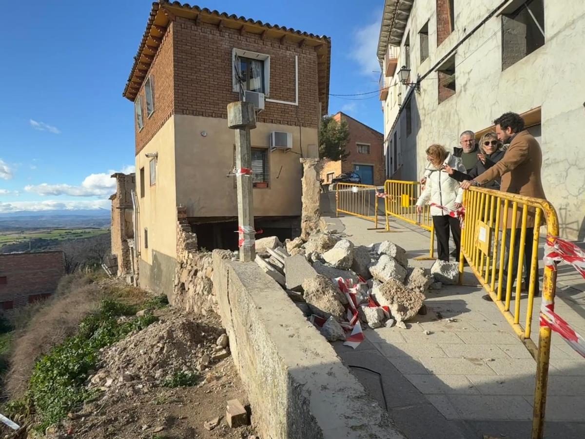 Derrumbe en la calle de San José en Fonz.