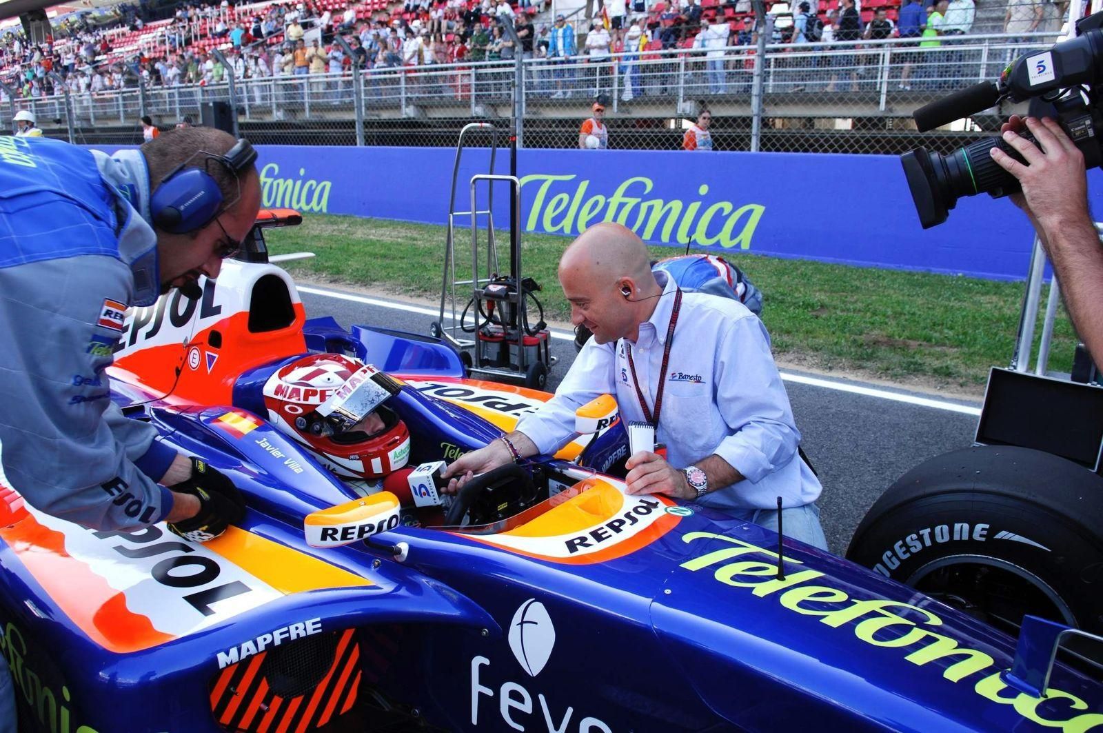 Entrevista a Javi Villa, piloto de automovilismo y pregonero de las fiestas de Loreto en Colunga