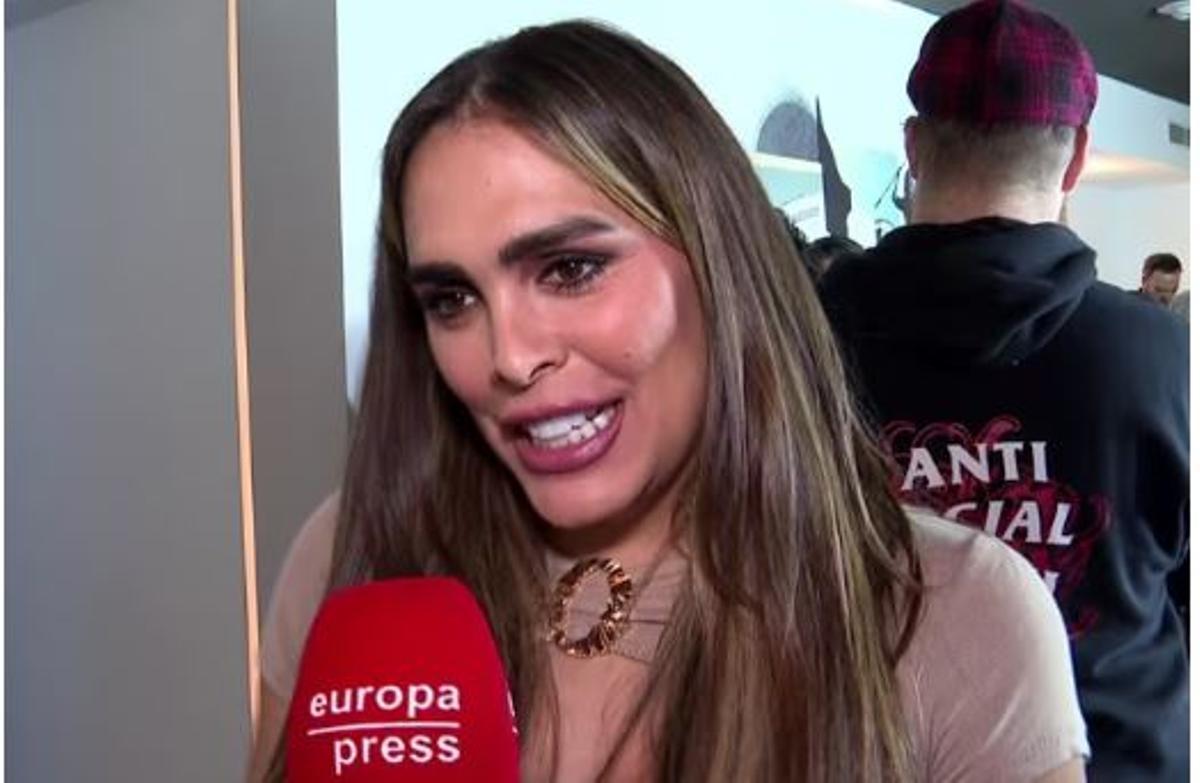 Nuevo frente abierto para Jessica Bueno, Amor Romeira destapa su relación con el nuevo novio de la sevillana: "Jessica, eres la segunda, cariño"