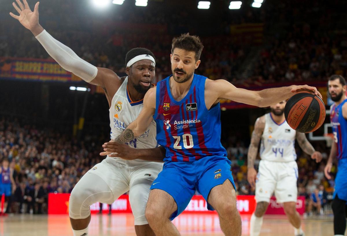¡Locura total en el Palau! Así fue el sufrido triunfo del Barça para igualar la final ¡Locura total en el Palau! Así fue el sufrido triunfo del Barça para igualar la final