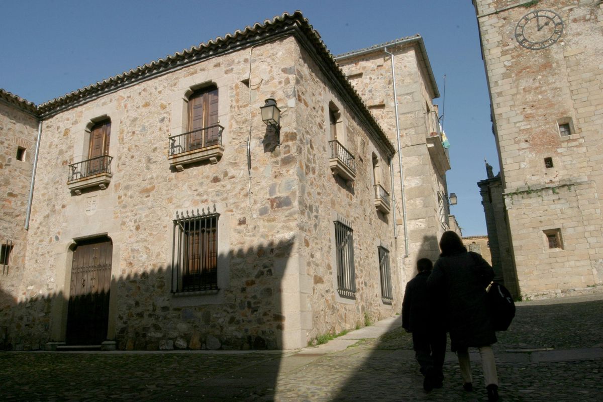 Palacio primitivo que se derribó para hacer Atrio.