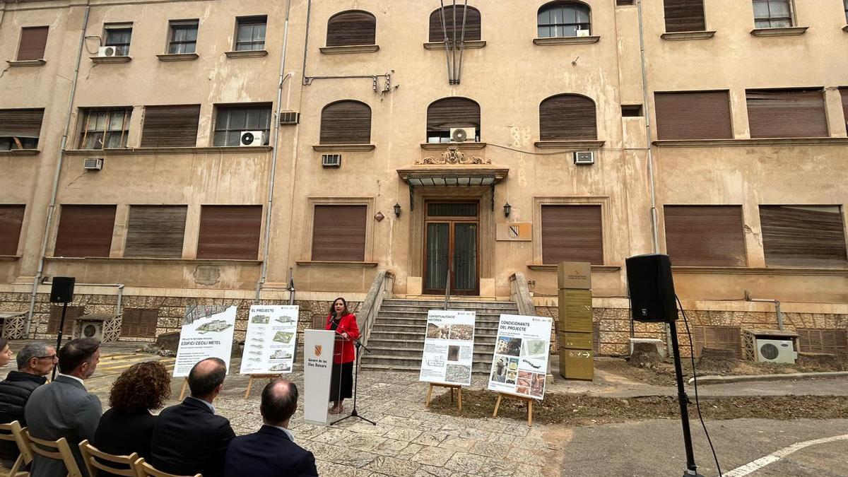VÍDEO | Arranca la reforma del edificio histórico de Cecili Metel en el centro de Palma después de 15 años cerrado