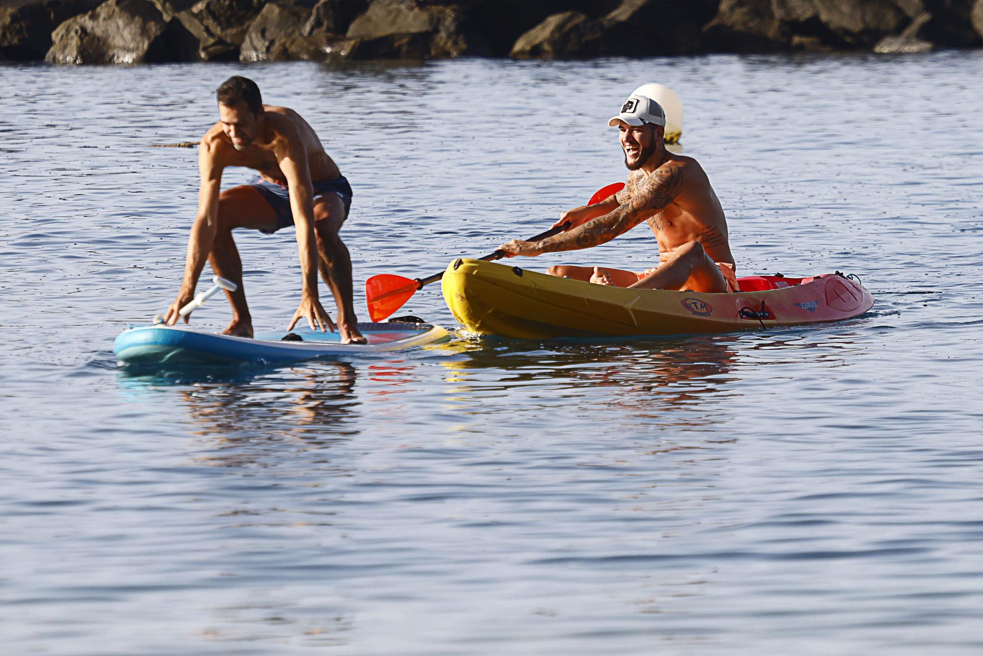 Sesión de paddle surf y kayak del  Lenovo Tenerife