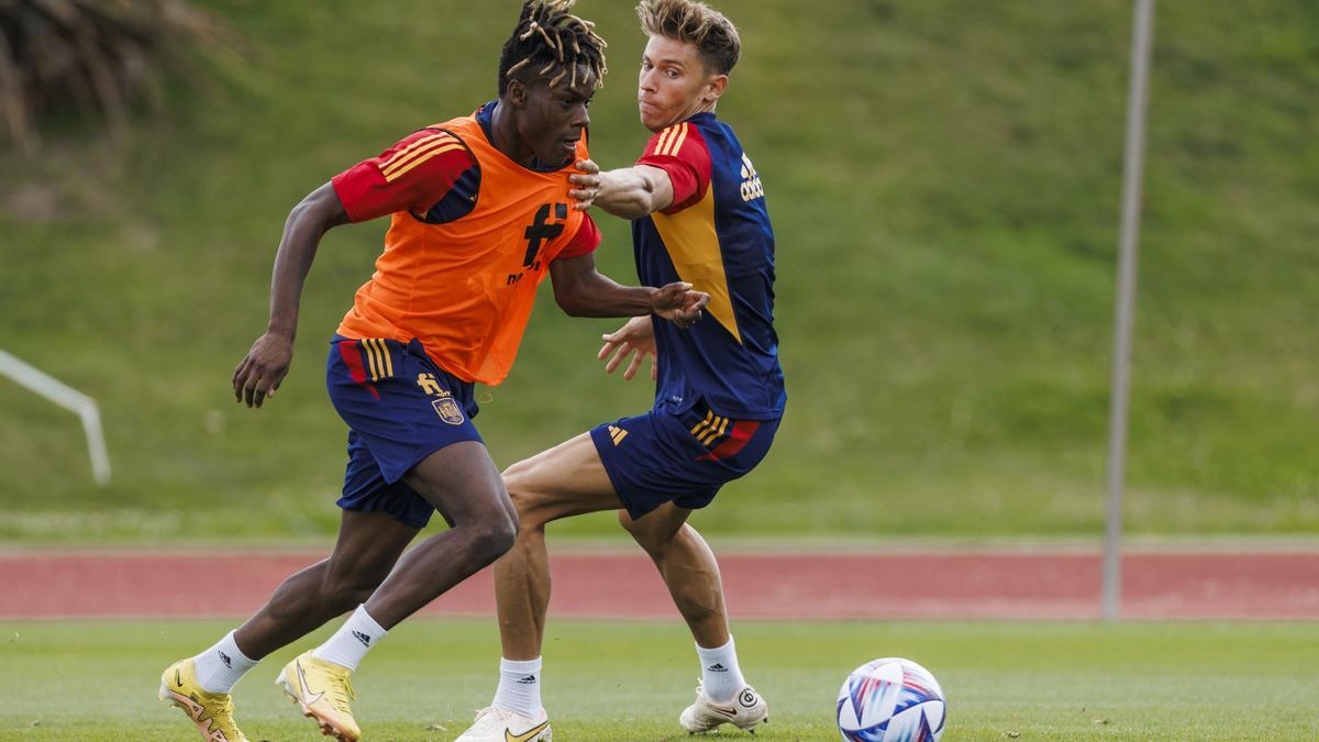 Nico Williams se entrena tras su debut con España de cara al partido en Portugal