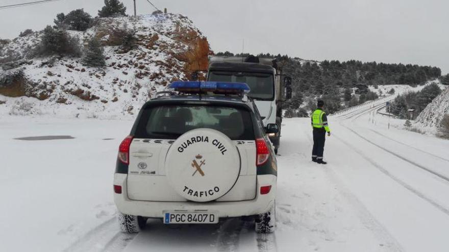 El temporal llega a Aragón y provoca nevadas y un desplome de las temperaturas