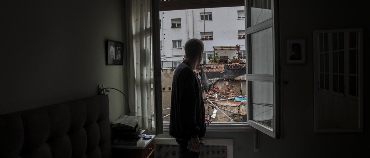 El derrumbe de una terraza por las lluvias aplasta una academia de baile  vacía en Oviedo - La Nueva España