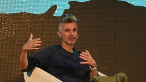 Evan Shapiro, productor y analista de medios, en su conferencia de Iberseries & Industria Platino 2024.