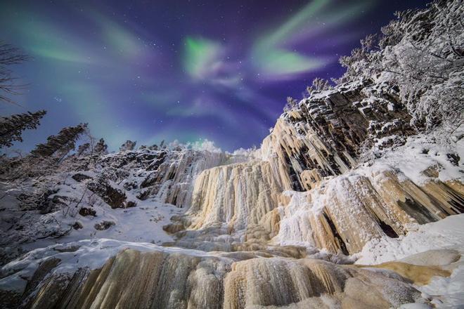 Pared de hielo en cañón Korouoma