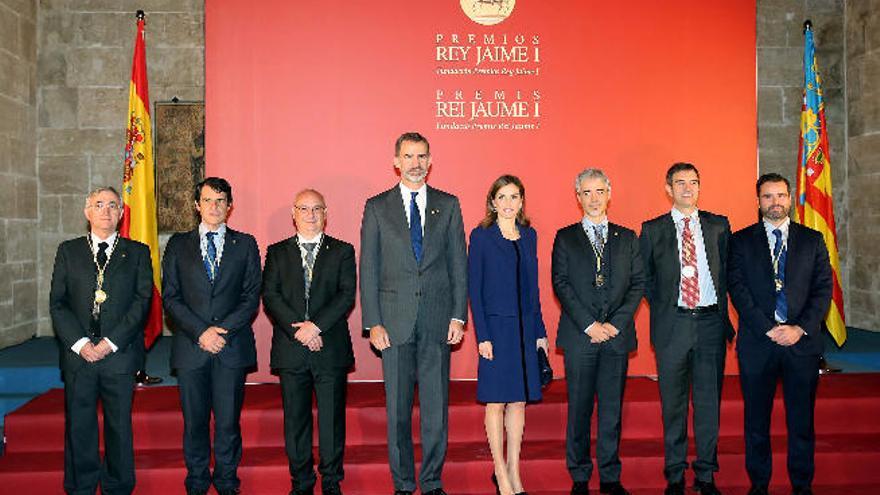 Los Reyes destacan la importancia de la ciencia en los premios Jaime I