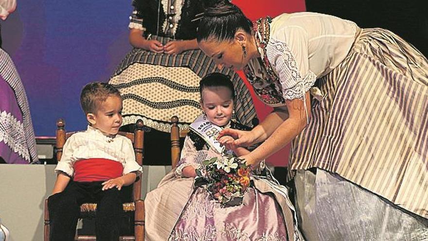 Rebeca y Gal·la, dos reinas que emanan ilusión y compromiso