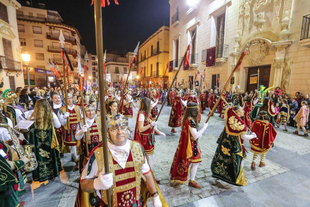 El baile del caracol por la Centuria de Los Armaos