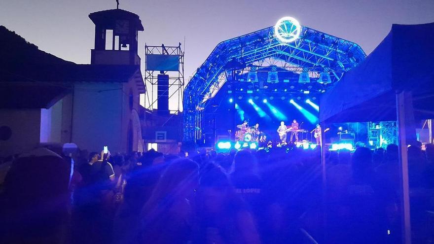 El festival El Pueblo en Rioseco, "de diez, para los artistas, la organización y para el público asistente"