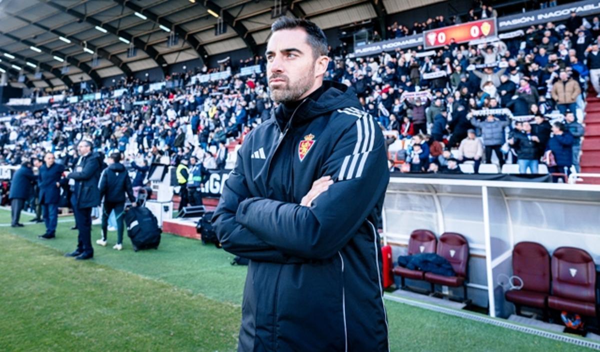 Rubén Sellés, antes del comienzo del partido del Real Zaragoza en Albacete.
