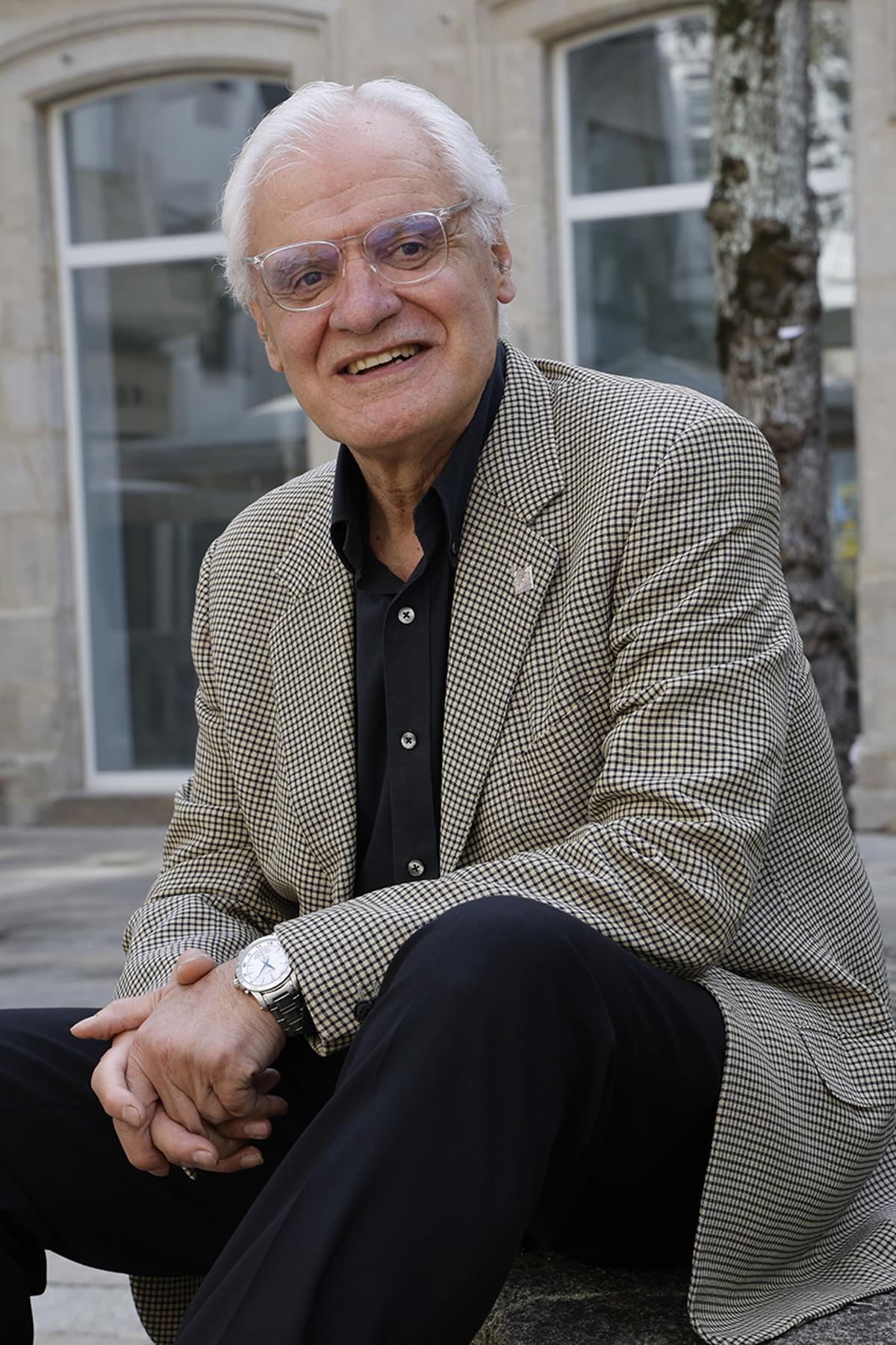 Víctor Freixanes