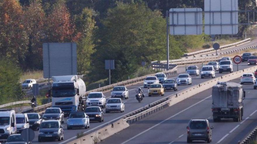 Denunciat un camioner per conduir durant gairebé 19 hores seguides