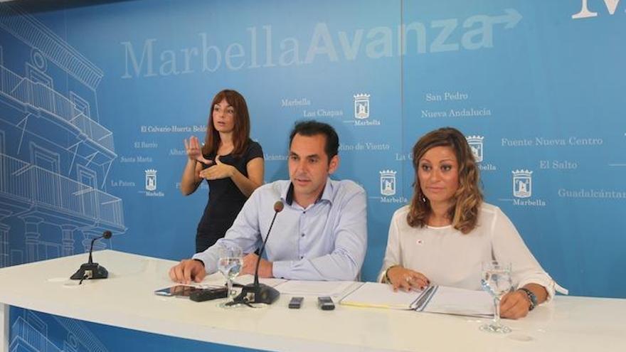 Miguel Díaz y Victoria Morales, ayer en rueda de prensa.