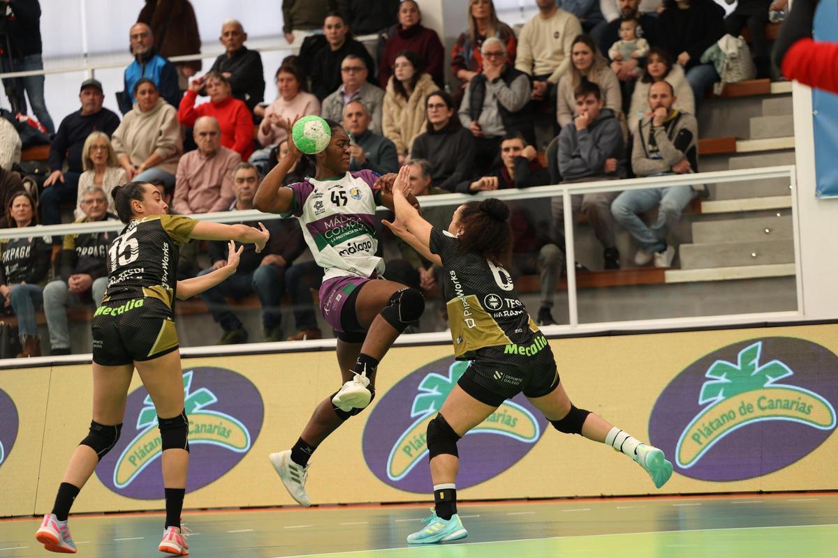 Una acción defensiva del Mecalia.