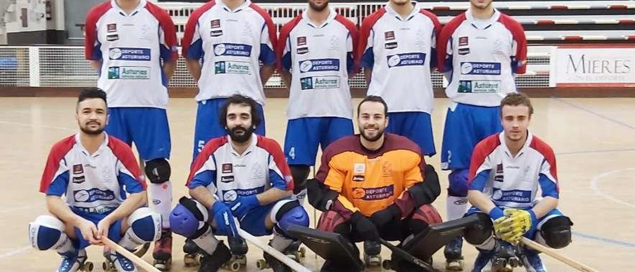 Una formación del Areces Ecopilas Pavitek, equipo campeón de la Liga asturiana.