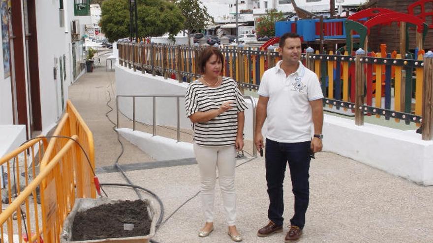 Obras en Playa Blanca para eliminar barreras arquitectónicas