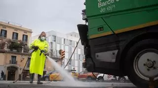 Grandes ciudades del área de Barcelona aceleran en el control de las contratas de limpieza: "Queremos fiscalización real"