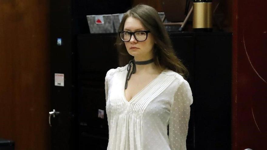 La historia real de Anna Delvey, la estafadora de la jet set fichada por Netflix