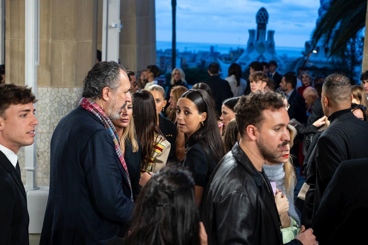 Louis Vuitton presenta en el Park Güell su colección Crucero 2025