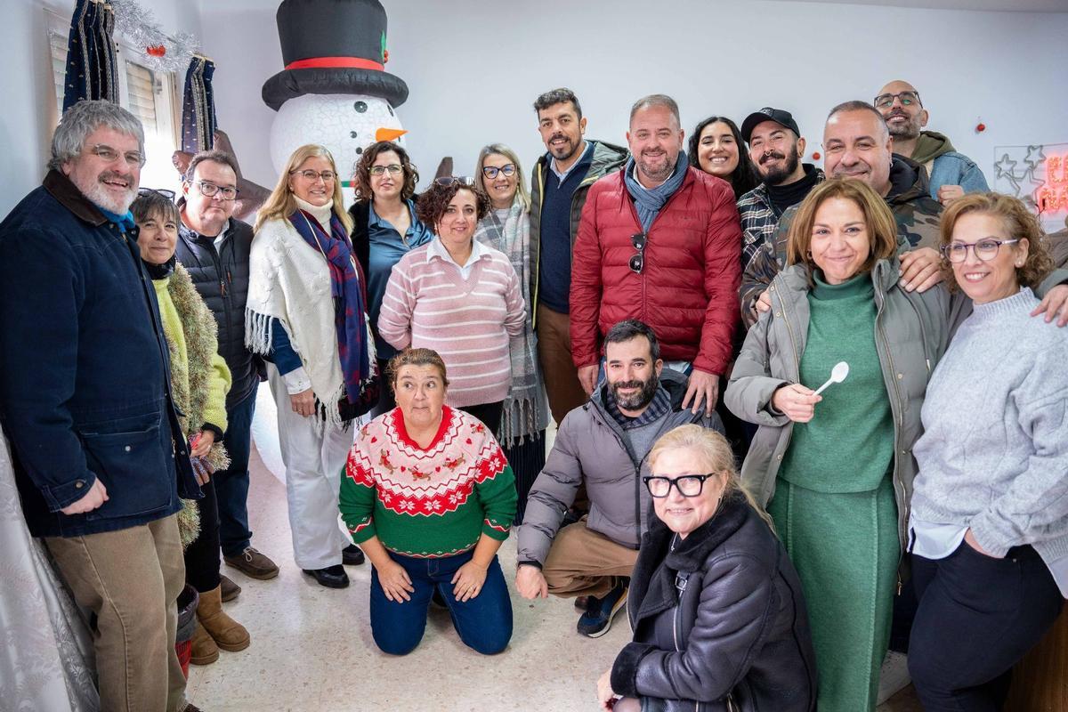 Las migas protagonizan las convivencias navideñas de las barriadas de Mérida