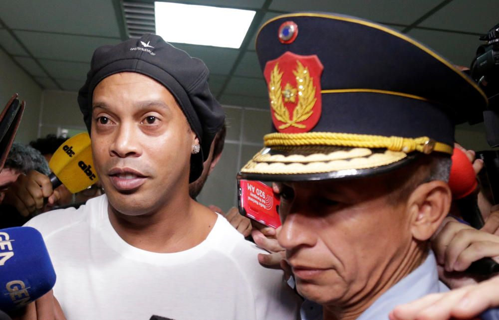 Ronaldinho, esposado en Paraguay