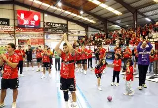 Tristeza en O Rosal tras perder el ascenso ante el Zamora