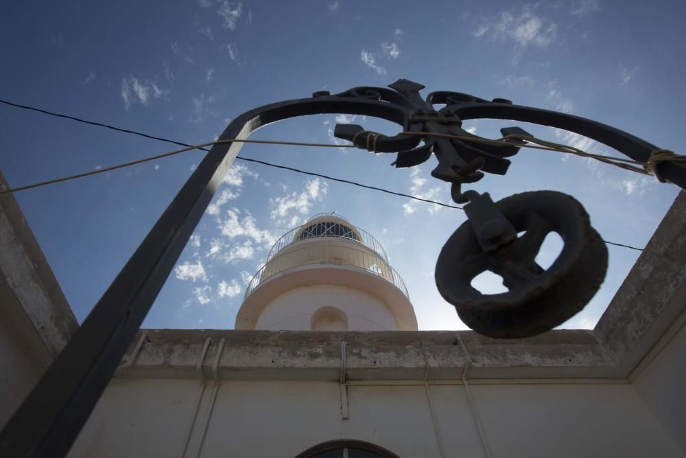 Imágenes espectaculares de los faros de Alicante