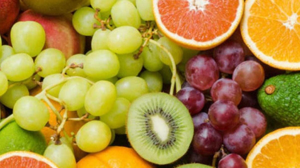 The fruit that contains the fewest calories to lose weight without effort