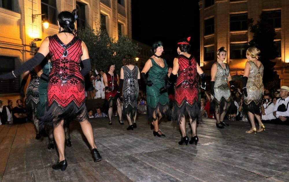 Primeros actos de la III Feria Modernista de Alcoy