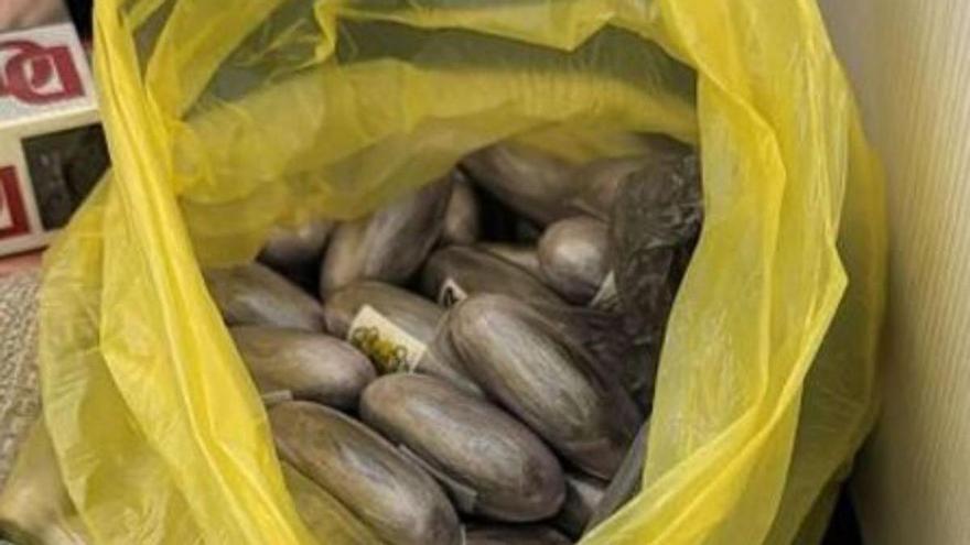 Arrestada en Málaga una pareja por vender droga en un piso del barrio de La Luz