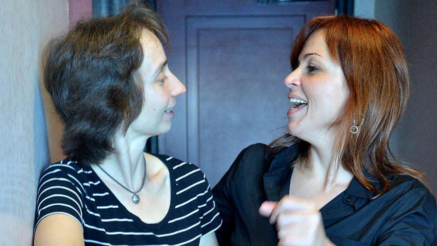 Vera Martínez Mehner y Adriana Ilieva, ayer, en el auditorio.