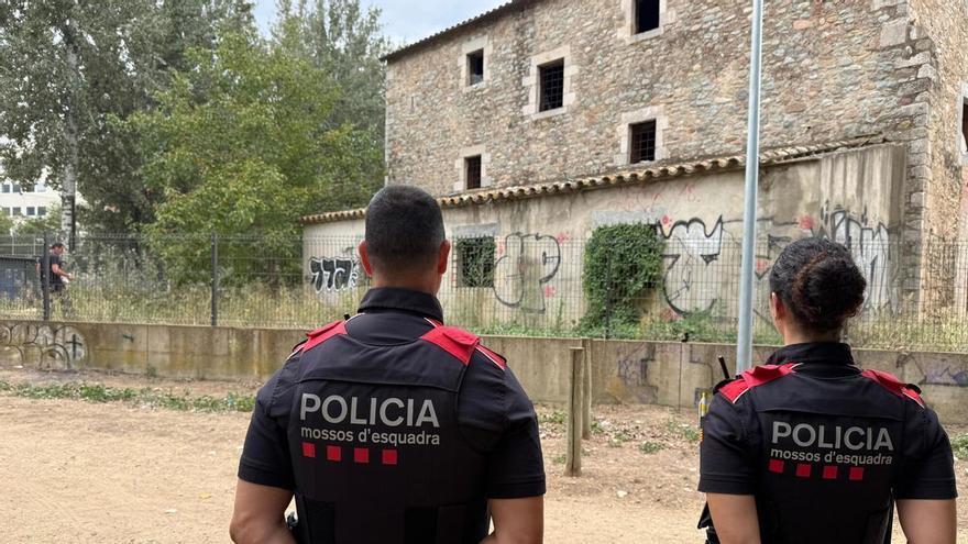Les imatges del desnonament de Cal Gras a Santa Eugènia