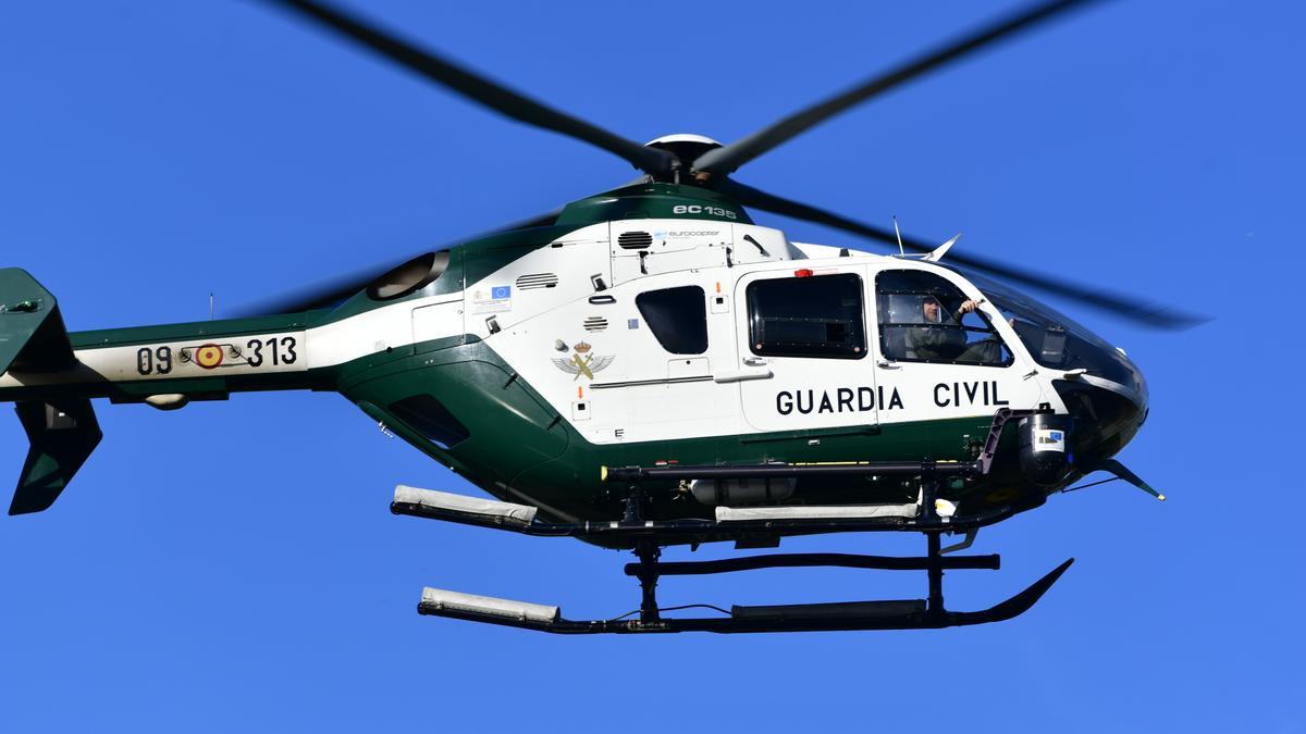 Un helicóptero de la Guardia Civil.