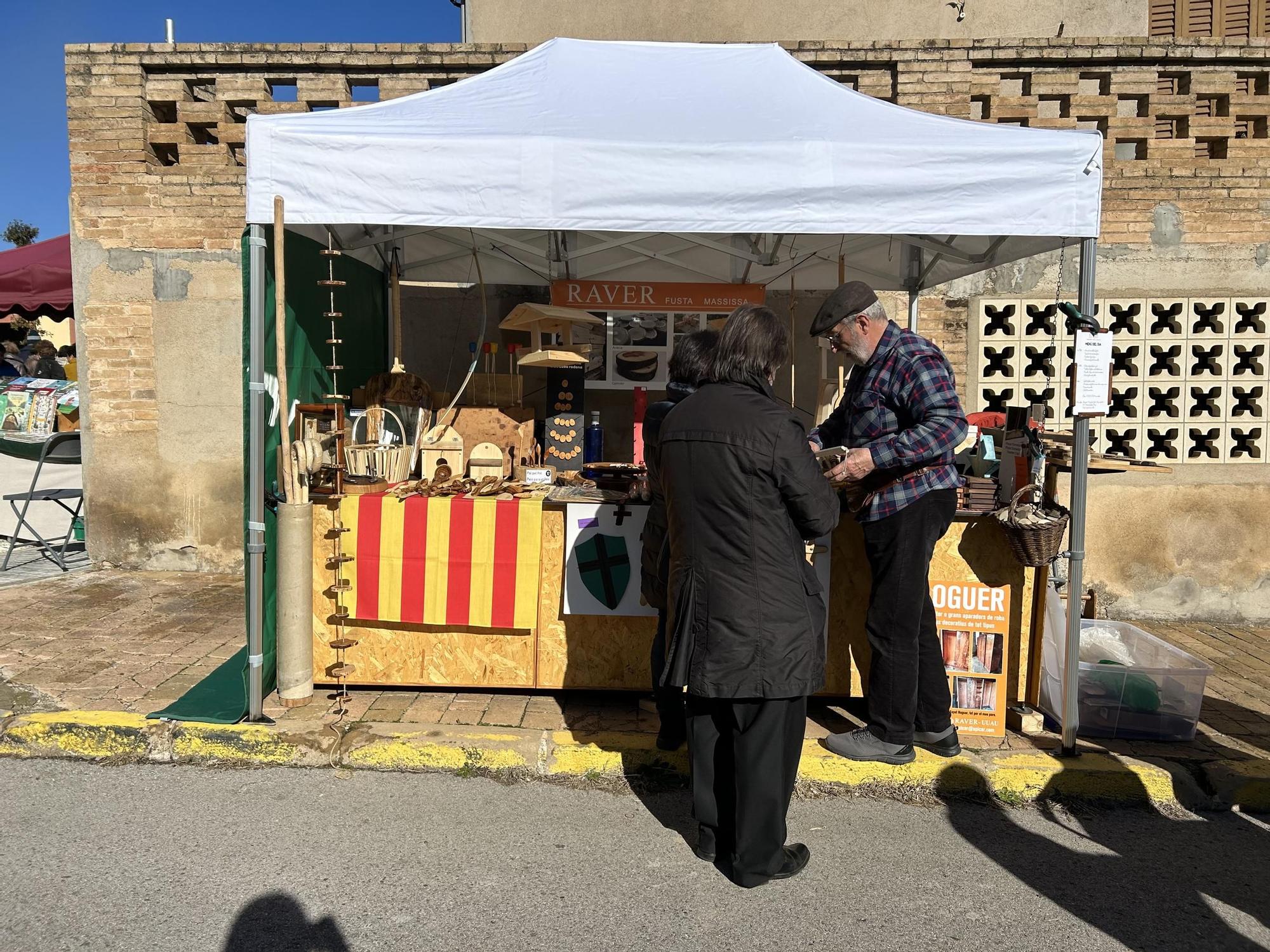 Olvan reparteix més de 2.000 racions d'arròs en la seva popular festa de Sant Sebastià