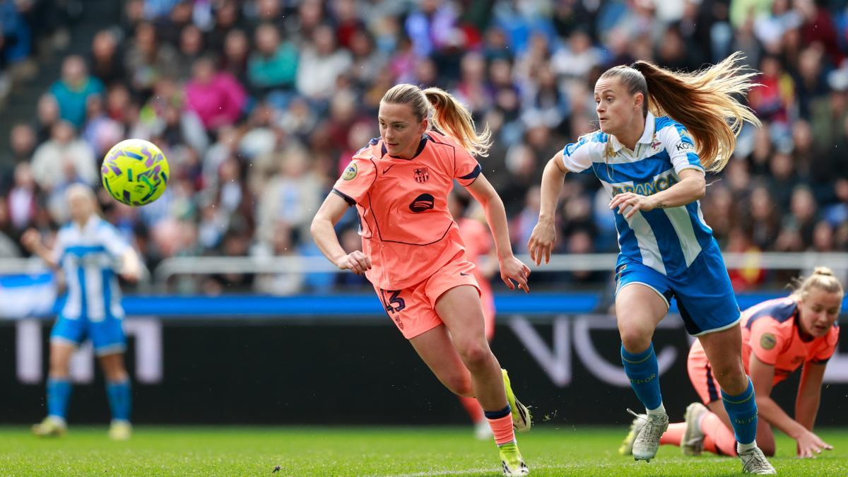 Carla Julià ante el Depor en Riazor