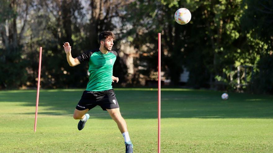 Iván Ania, con todos salvo Cristian Delgado para el estreno del Córdoba CF