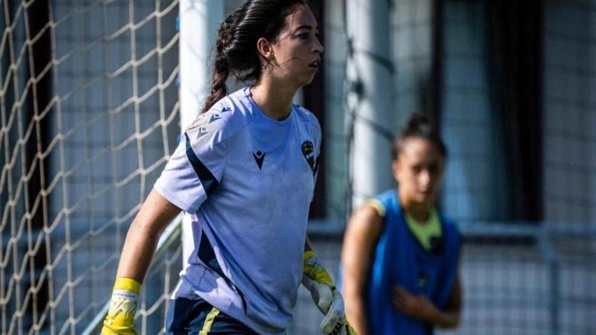 Anna Álvarez, de Peñíscola y del Levante.
