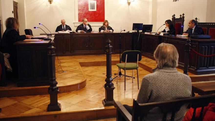 El imputado, ante los magistrados de la Audiencia Provincial de Zamora